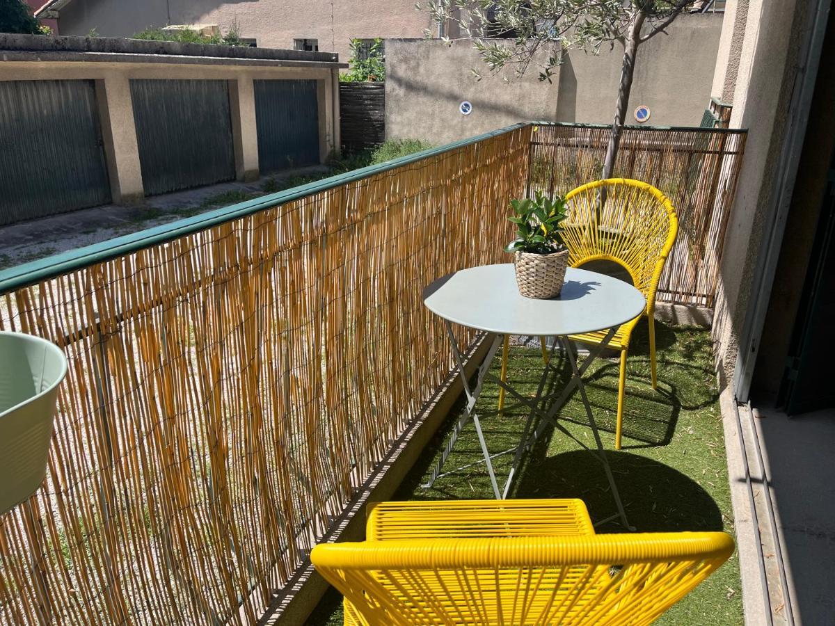 Bel Appartement Lumineux Et Calme A 10Min A Pied Du Centre Aix Avec Parking Et Air Conditionne エクス＝アン＝プロヴァンス エクステリア 写真